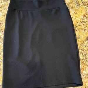 LulaRoe black skirt